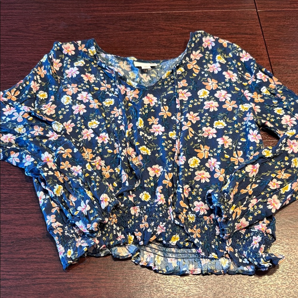 Floral Navy Blue Women's Top Medium Juniors